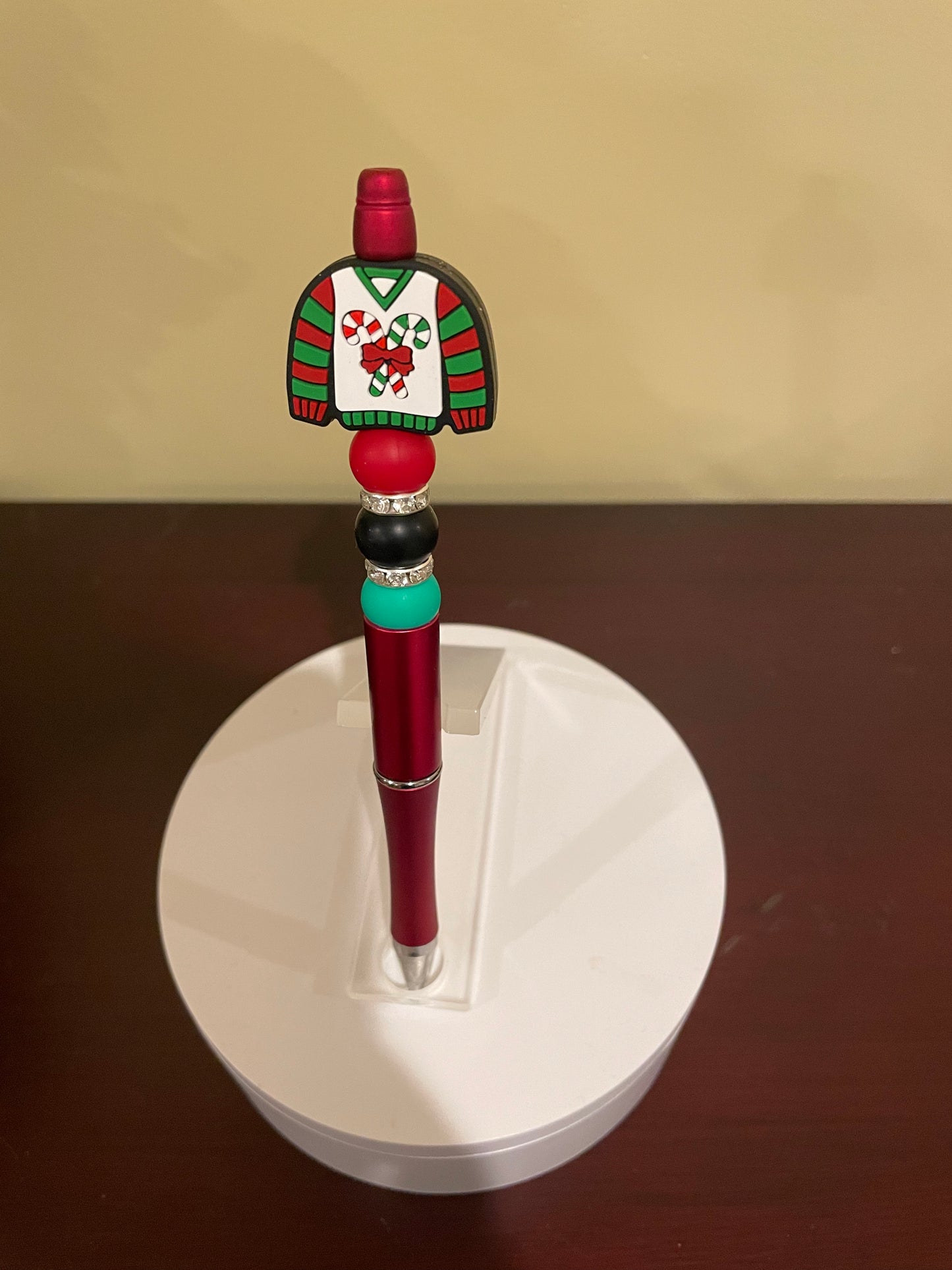 Christmas sweater pen