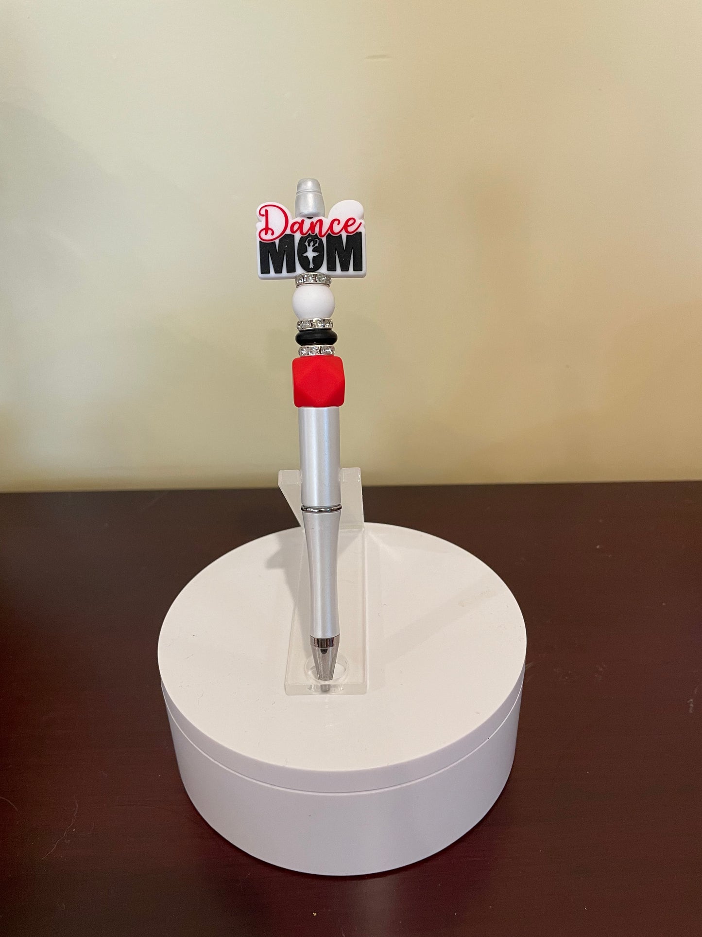 Dance mom pen