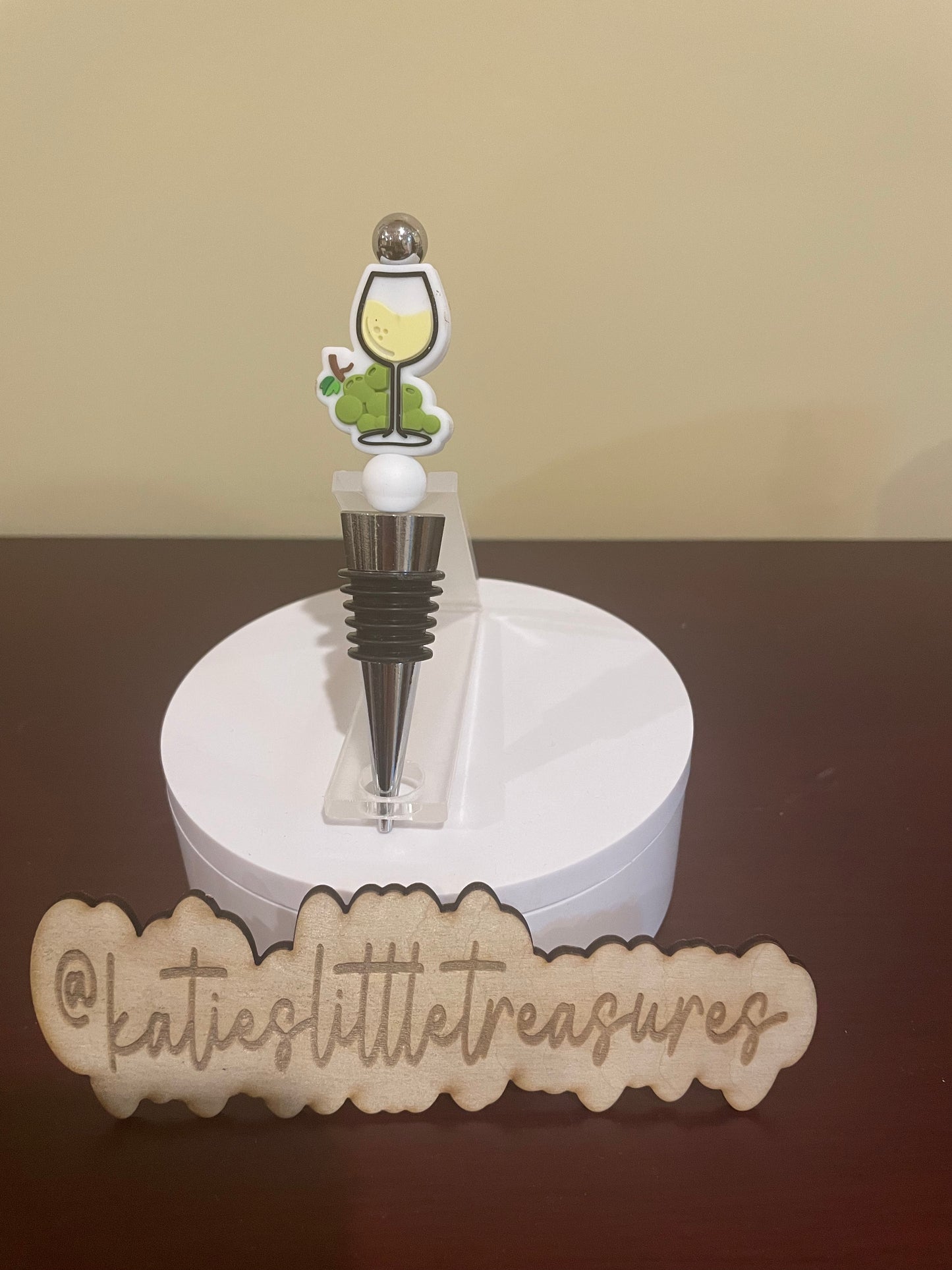 Wine glass stopper